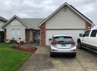 4266 Great Plains Dr NE, Salem, OR 97305
