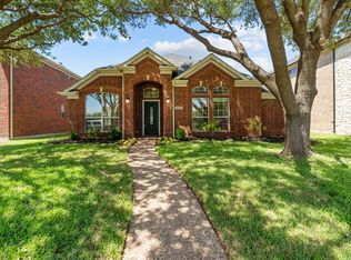 12427 Red Hawk Dr, Frisco, TX 75033