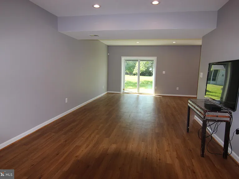 25783 Fenian Ct — Photo 30