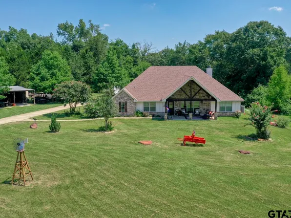 14050 Twin Ranch Rd, Tyler, TX 75704
