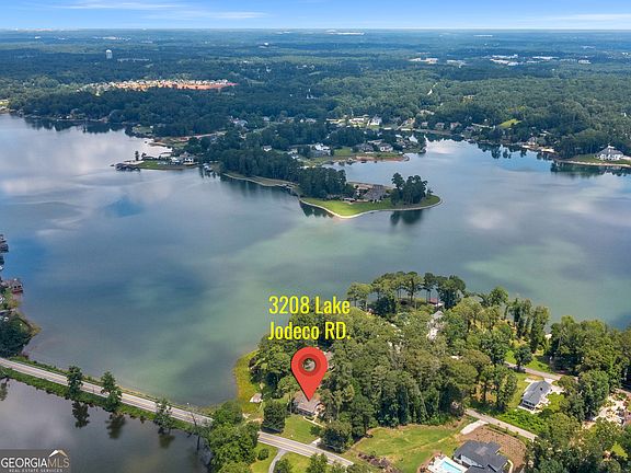 3rd image of 3208 Lake Jodeco Rd