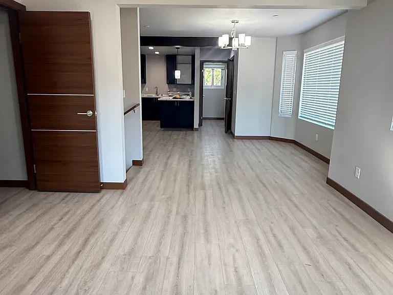 1416 Sidney Ave #1416 — Photo 12