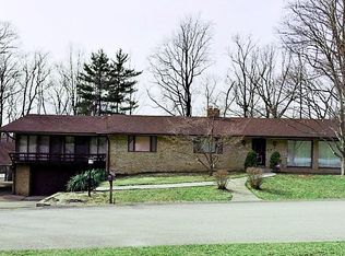 159 Sunrise Dr, Hopwood, PA 15445