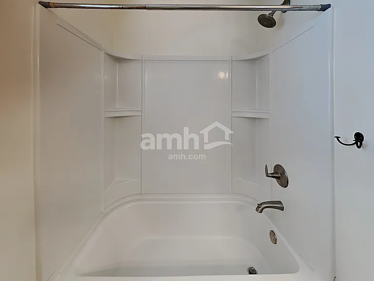258 Makenna Dr — Photo 15