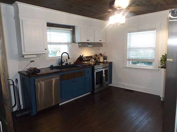 4th image of 528 Nicholas St