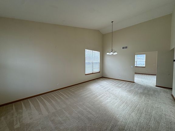3rd image of 1991 Westridge Pl