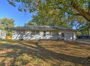 5438 E William Street Rd, Decatur, IL 62521