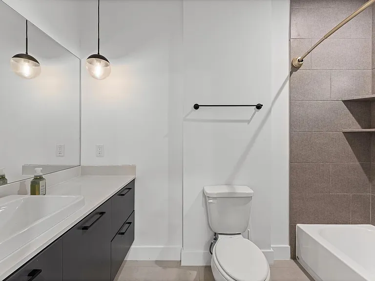 1404 Bailey St — Photo 19