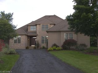 175 Dunbar Ct, Aurora, OH 44202