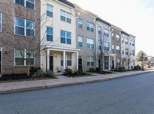 866 Estes St, Charlottesville, VA 22903