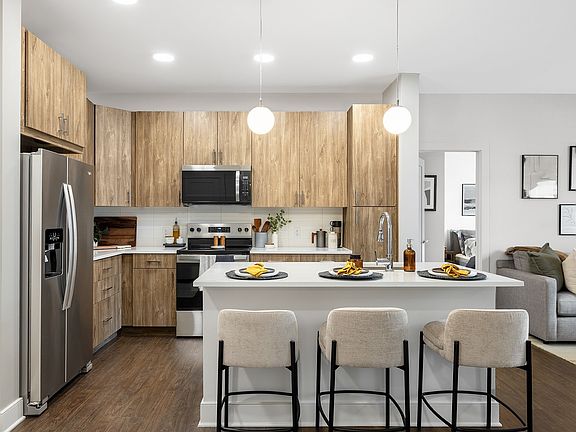 2nd image of 2320 Clubhouse Station Pl #1-101
