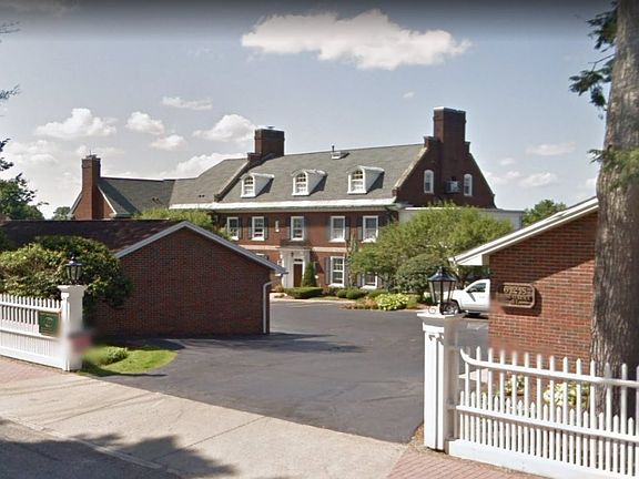 3rd image of 12 W Terrace Ave #2-1