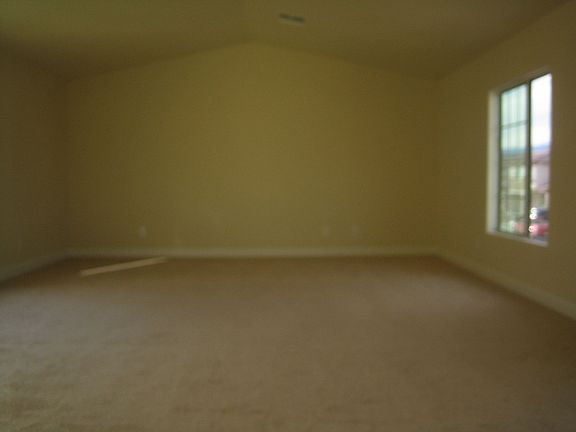 3rd image of 8379 Pico Rivera Ave
