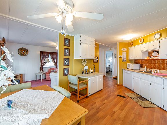4th image of 4125 Park St N Lot 323