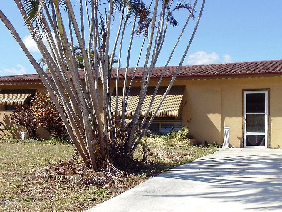 2nd image of 3138 Carl Bolter Dr