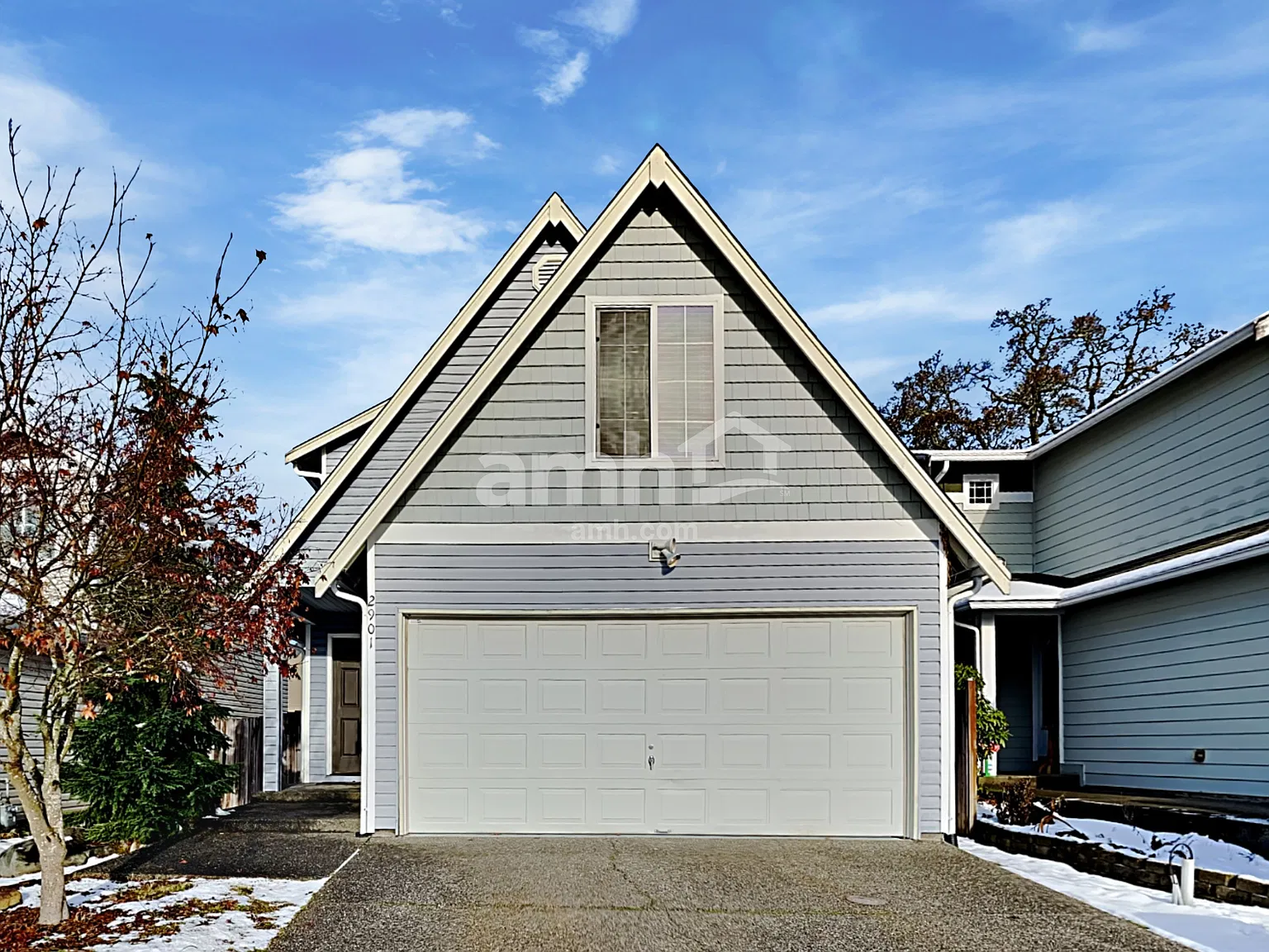 4 bed, 2.5 bath, 1610 sqft, $2,860 — Photo 1
