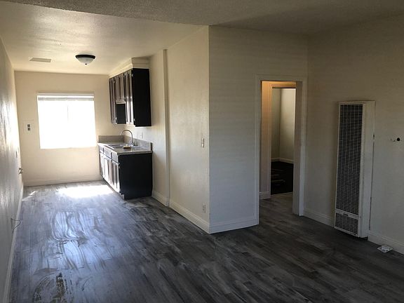 3rd image of 1524 W 226th St #1