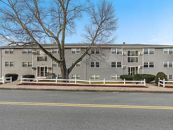 2nd image of 177 Franklin St APT 2