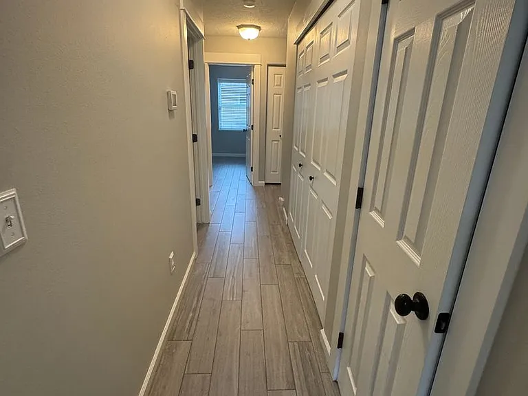 744 Woodard Ave NE — Photo 7