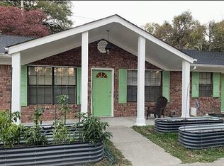 2502 E Hillview Dr, Dalton, GA 30721