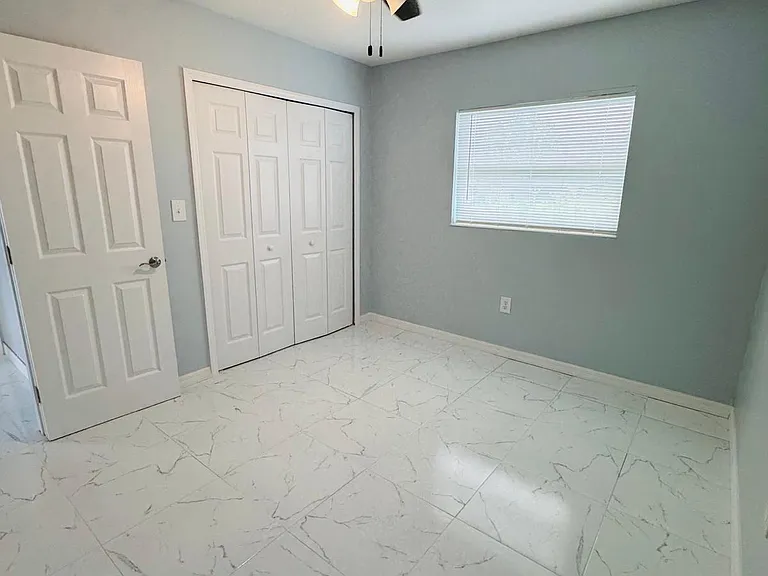 2001 Mango Ave — Photo 10
