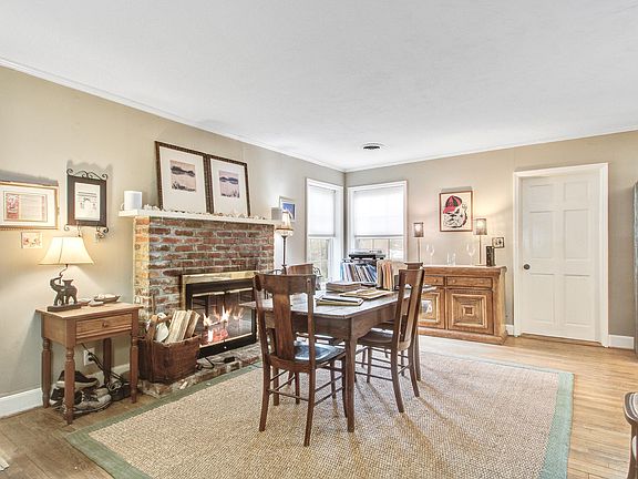 5th image of 1240 Parkwood Estates Dr