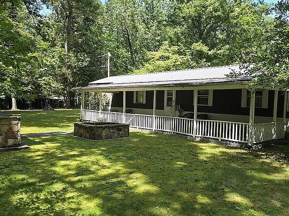 2nd image of 876 Hightop Rd