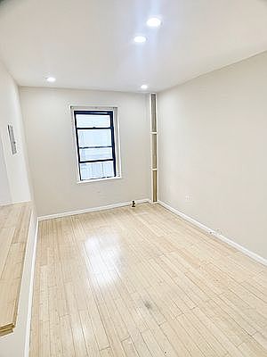 4th image of 21-15 33rd St #3G