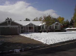 320 Cliff View Ct, Reno, NV 89523