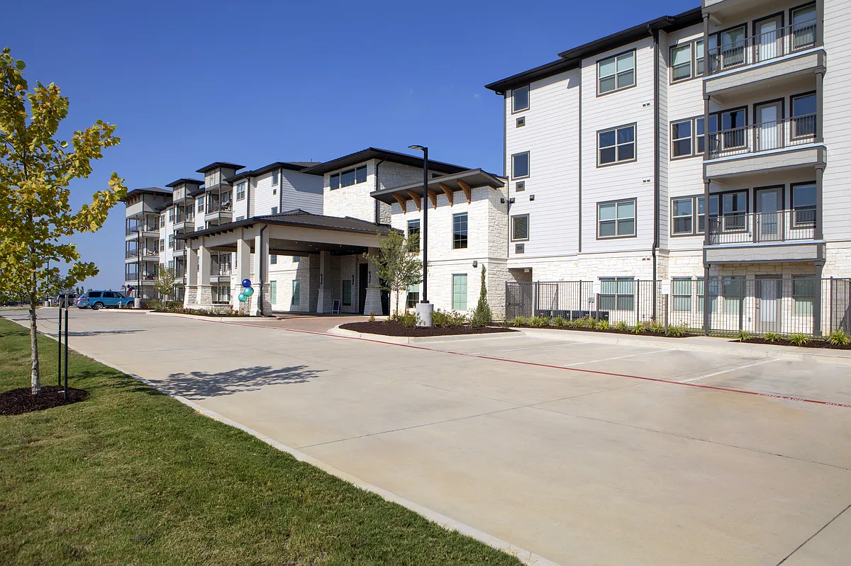 Building Photo - 7545 Harris Pkwy