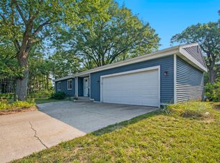 15922 Cedar St, Grand Haven, MI 49417