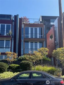2818 Fairview Avenue E, Seattle, WA, 98102