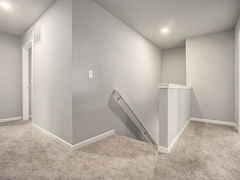 613 Courtyard Pl — Photo 19