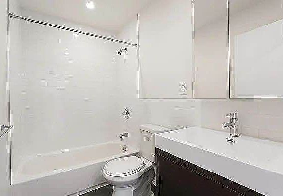 5th image of 386 S 1st St #4C