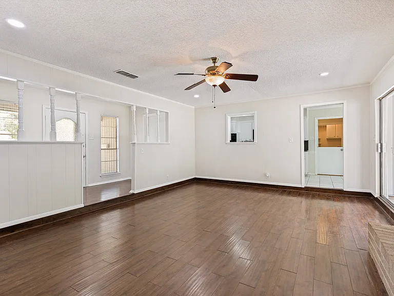 6737 Fair Meadows Dr — Photo 6