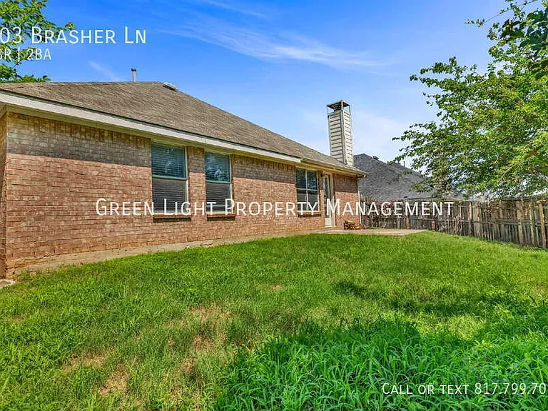 403 Brasher Ln — Photo 30