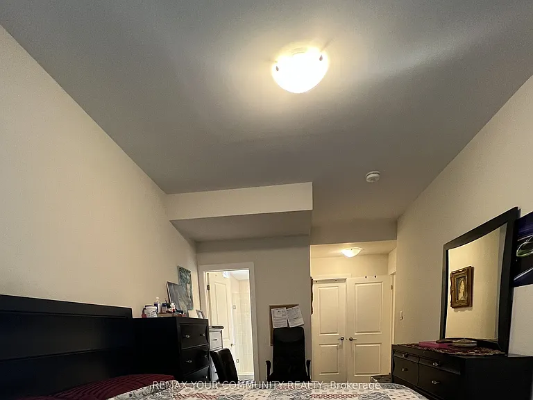 2 Phelps Ln #10 — Photo 17