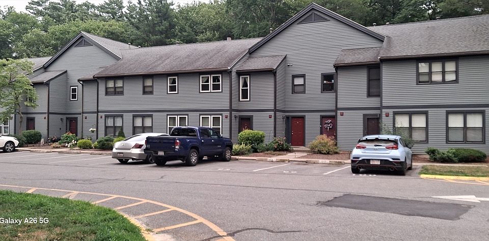 2nd image of 110 Dean St Unit 98