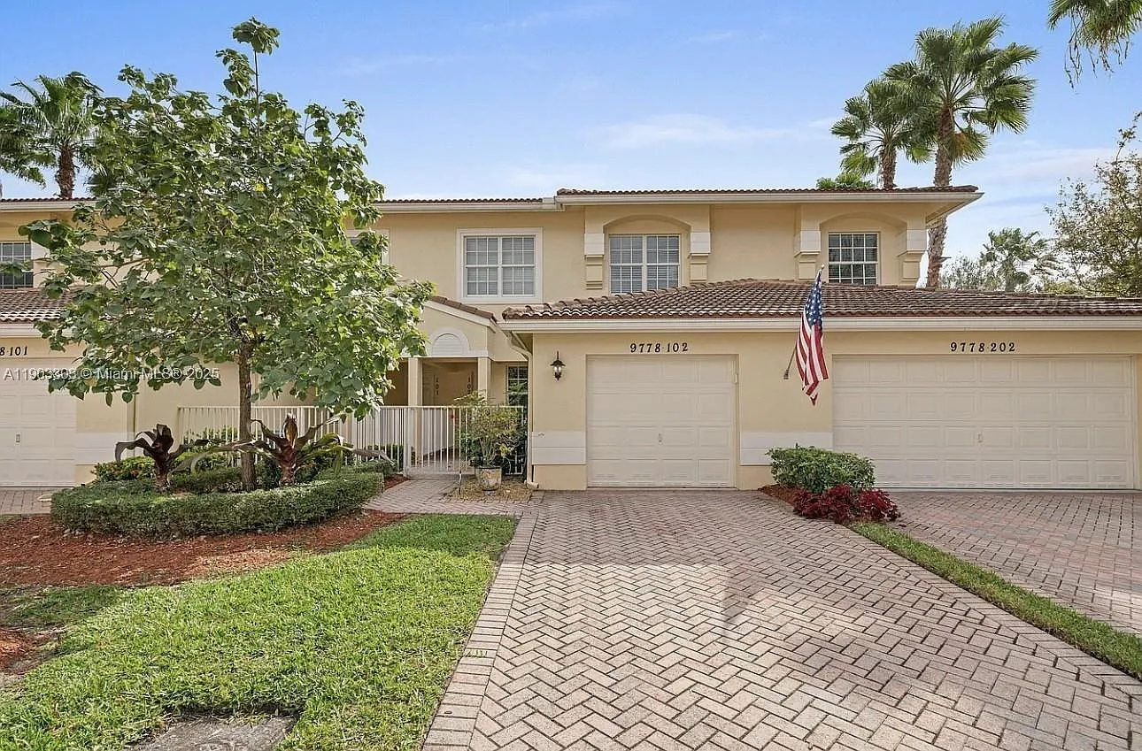 Windjammer Cove Condo — Photo 1