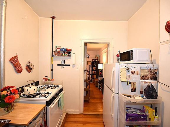 5th image of 3086 32nd St APT 7