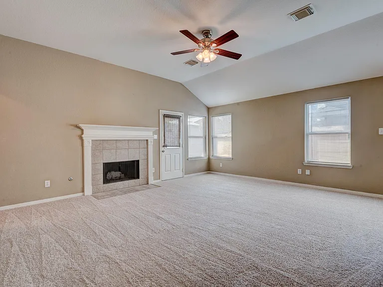 25206 Pepper Ridge Ln — Photo 10