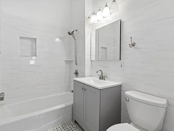 3rd image of 456 97th St APT 1