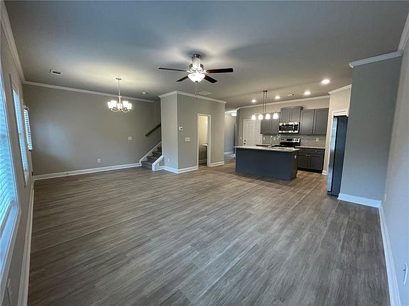 2nd image of 4301 Fulson Dr Unit 12