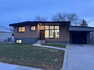 5416 N 44th Ave, Taber, AB T1G 1C2