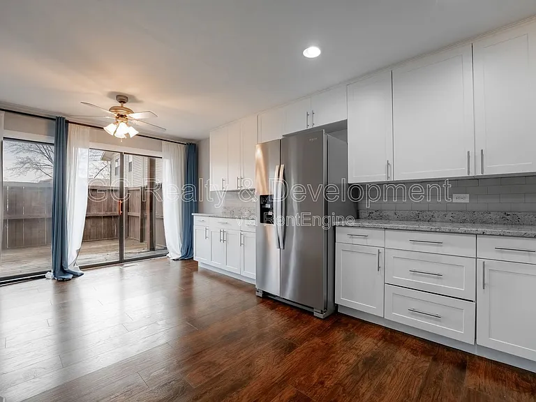 5850 Fresno Ct #C — Photo 8