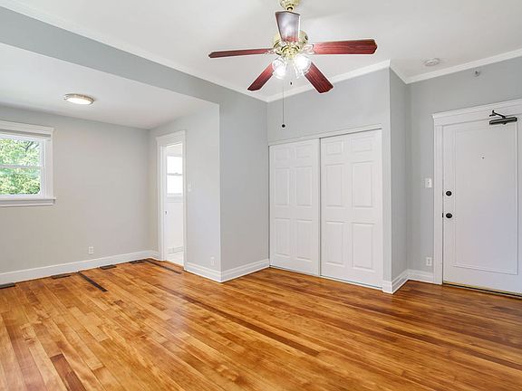 5th image of 1611 Schrader Blvd APT 208
