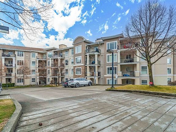 3rd image of 3178 Via Centrale Dr #2104