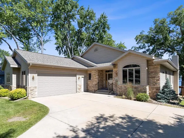 W11440 Bay Drive, Lodi, WI 53555