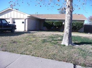 7205 NW Kingsbury Ave, Lawton, OK 73505
