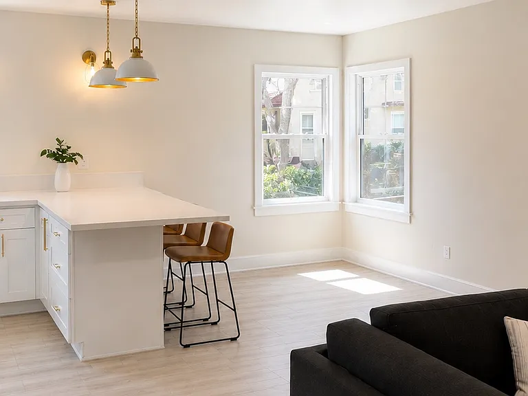 830 Oakdale Ave — Photo 5